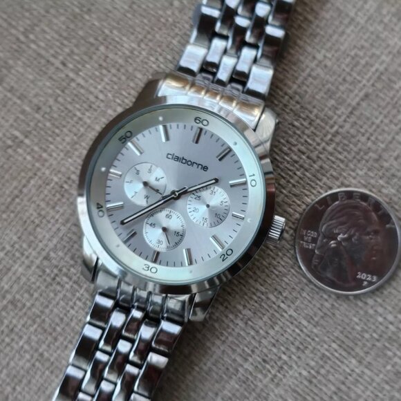 Liz Claiborne Men Wristwatch Silver Tone Multi Functional Analog Watch Read desc - Picture 7 of 12